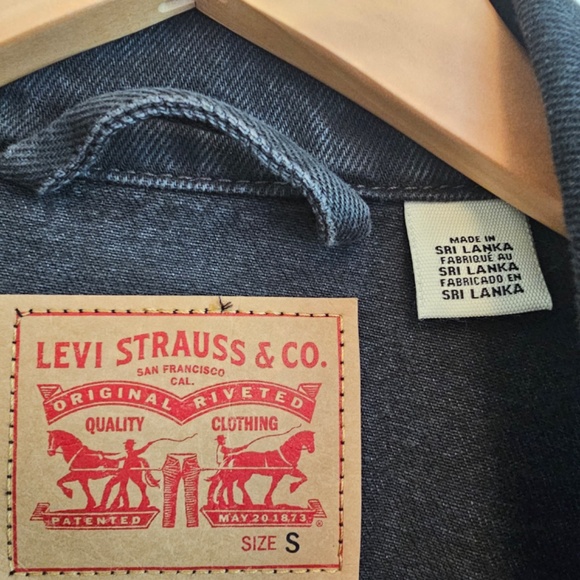 Levi's Black Fit Trucker Jean Jacket in Black Size S - Picture 3 of 5